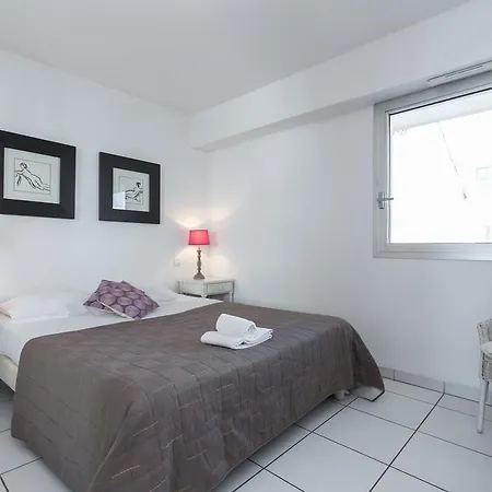 Apartment Bai Cannes